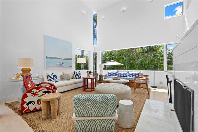 Building Photo - 1600 N Ocean Blvd