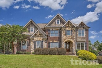 Building Photo - 1893 Skybrooke Ln