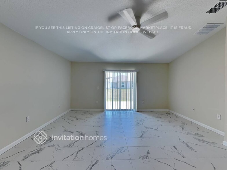 Building Photo - 4410 Holstein St