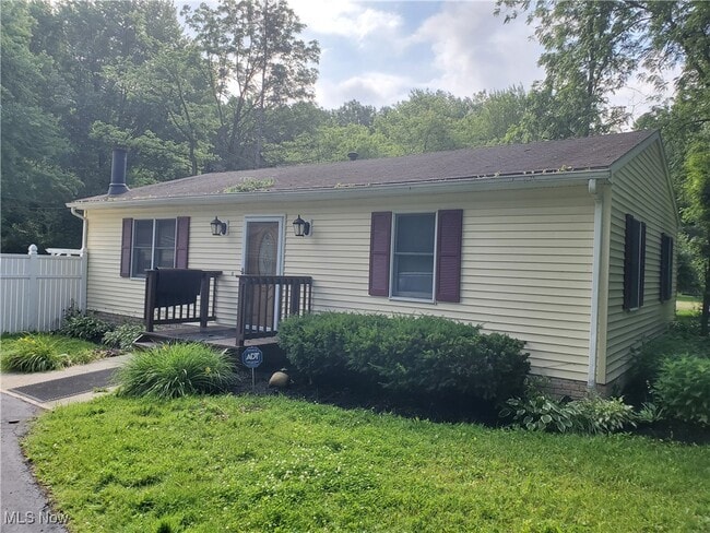 Primary Photo - 6611 Lear Nagle Rd