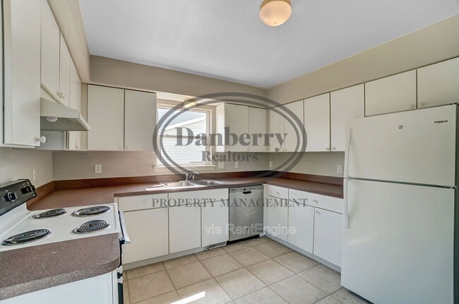 Building Photo - 3612 Willow Run Dr