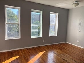 Building Photo - 197 Winthrop St