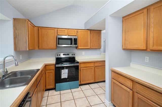 Building Photo - 1533 Springaire Ln