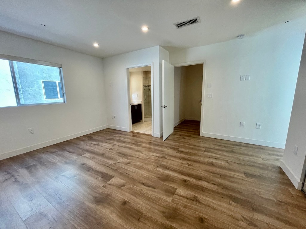 Building Photo - 6133 Fountain Ave