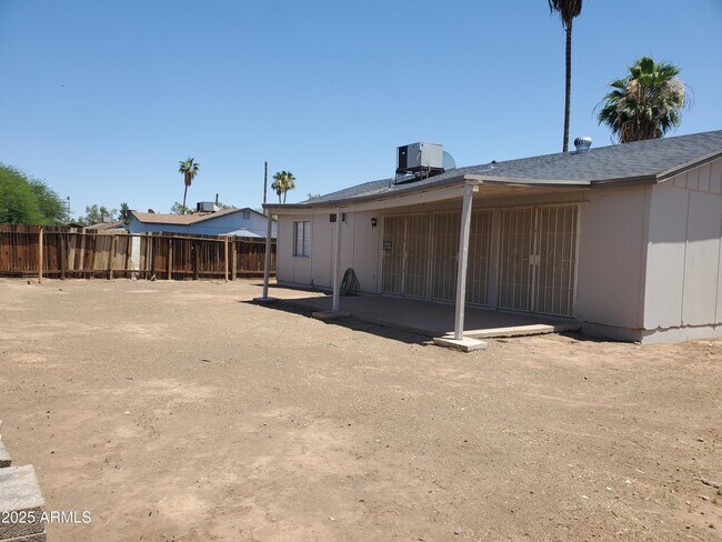 Building Photo - 8002 West Campbell Ave