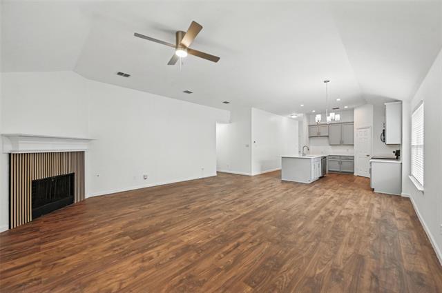 Building Photo - 6609 Adobe Cir