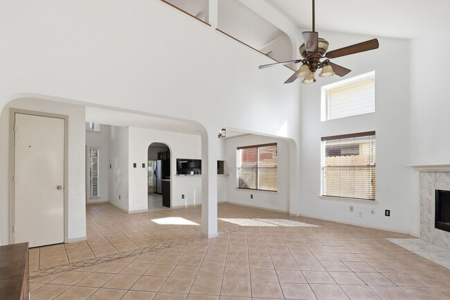 Building Photo - 15318 Streatham Cir