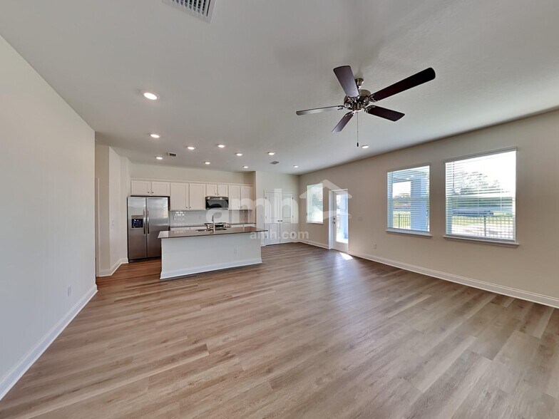 Building Photo - 1051 Grafton Ridge Dr