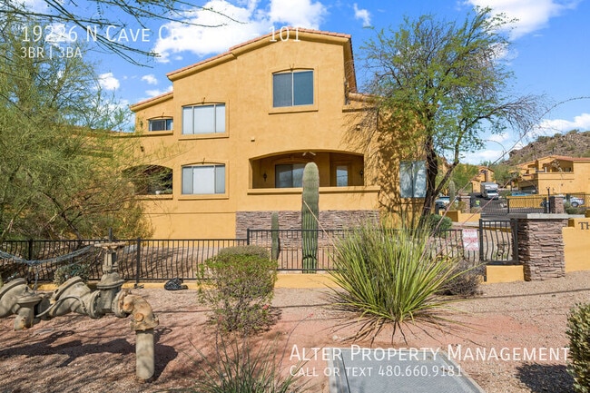 Building Photo - 19226 N Cave Creek Rd