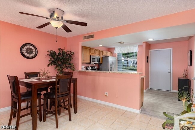 Building Photo - 5959 Winkler Rd