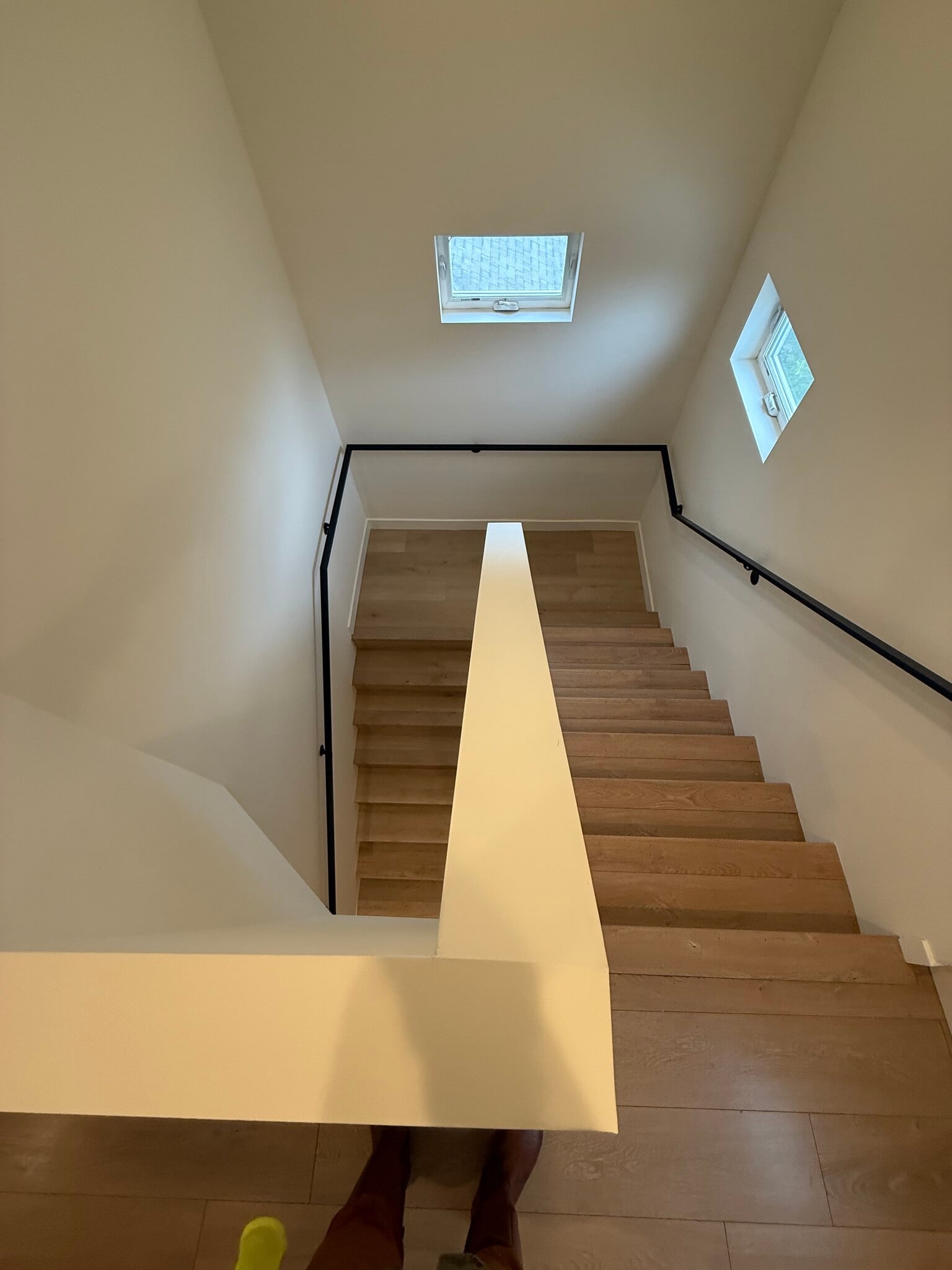 STAIRWELL TO 3RD FLOOR BEDROOMS - 646 N Serrano Ave