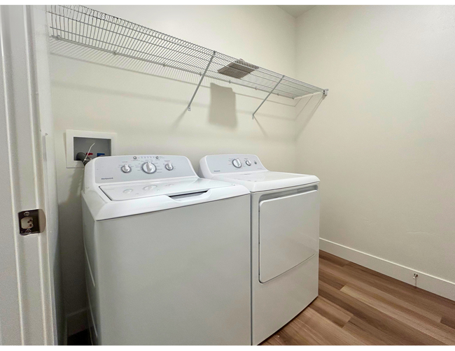 Building Photo - 3375 W 2010 N