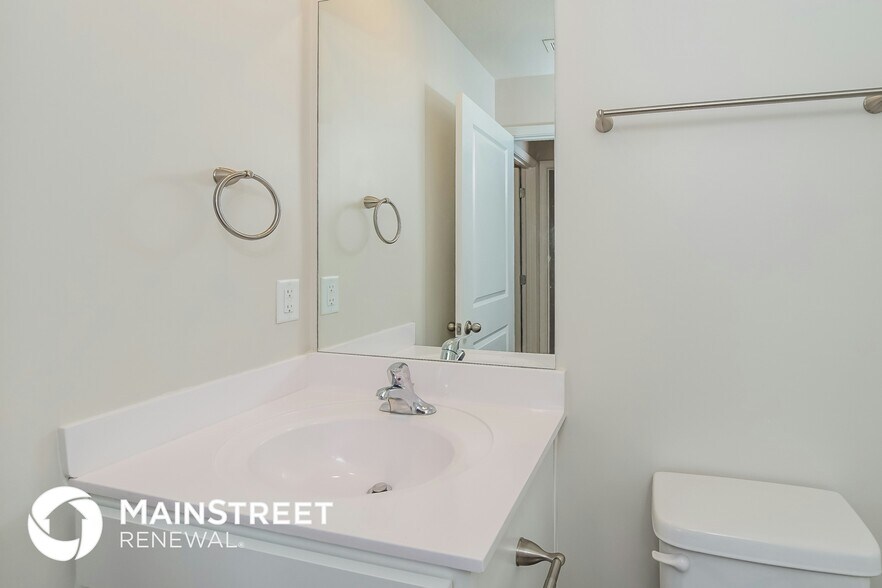 Building Photo - 12032 Spearmint Ln