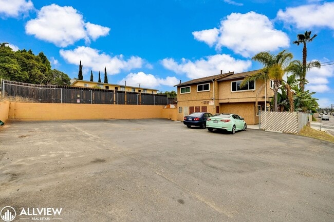 Building Photo - 9200 Harness St