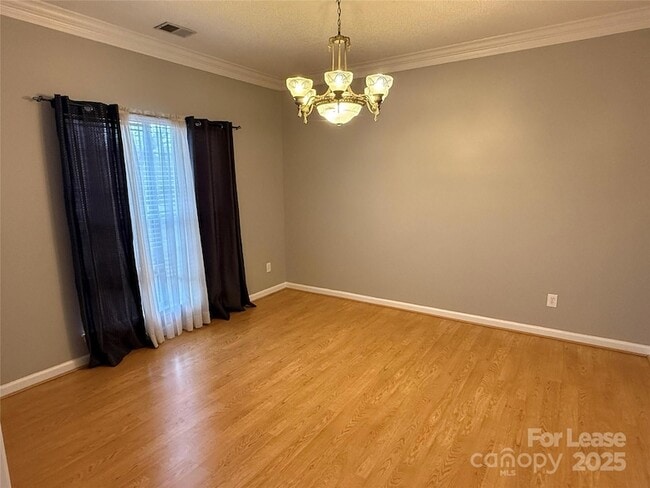 Building Photo - 17115 Grenache Ct