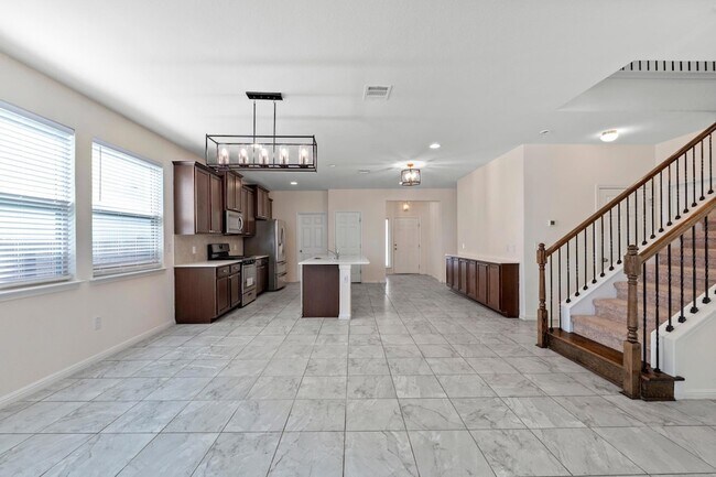 Building Photo - 405 Little Draw Ln