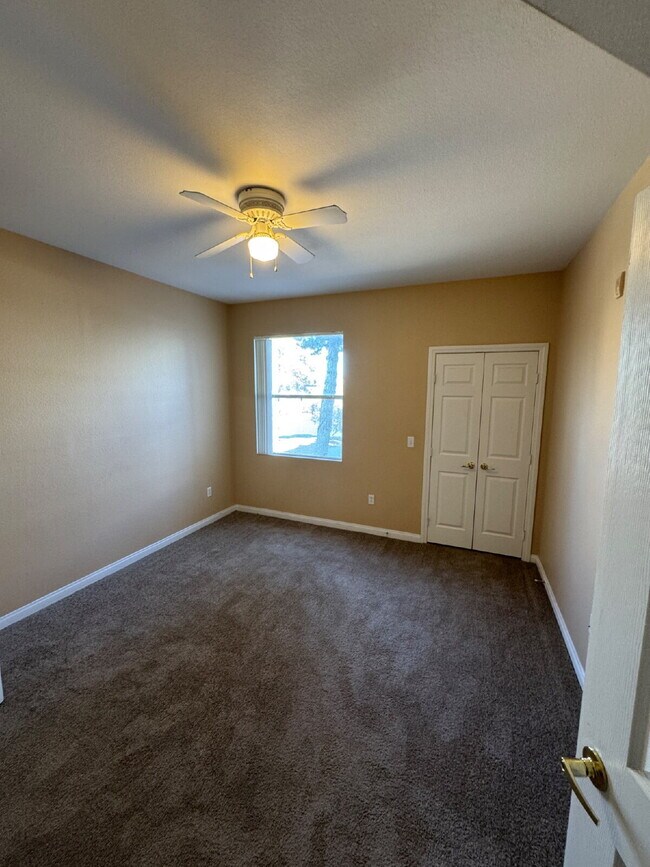 Building Photo - One bedroom, one full bath, FULL sized washer/dryer, with one carport AND a detached garage
