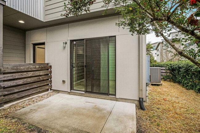 Building Photo - 3413 Charlotte Rose Drive