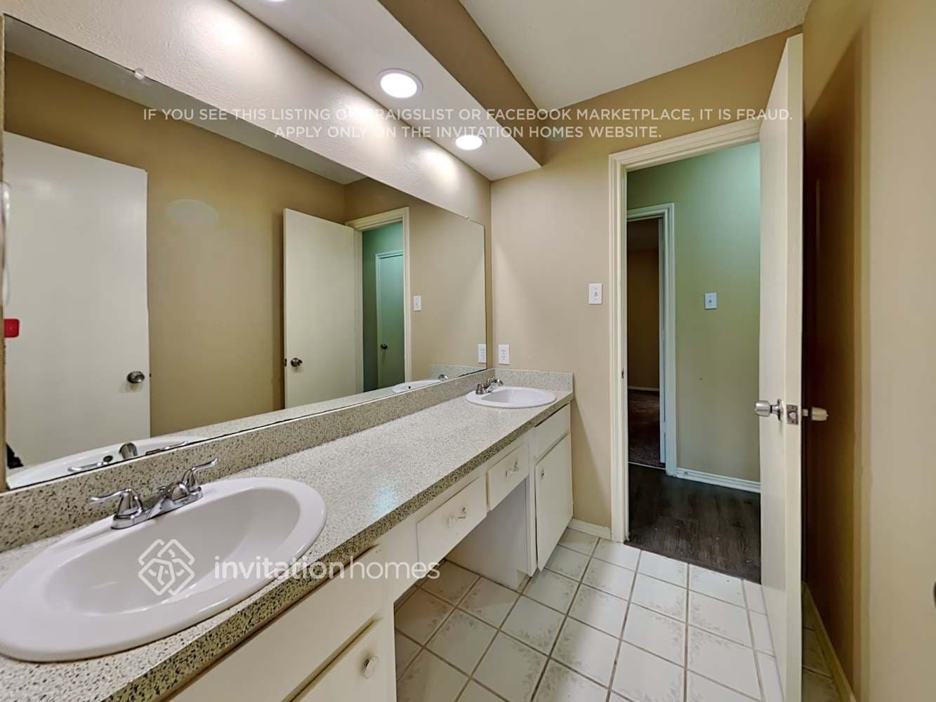 Building Photo - 150 Valleyglen Dr