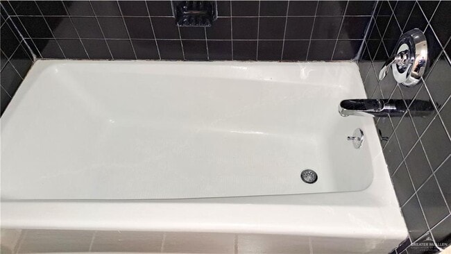 Building Photo - 29 Beech Ave