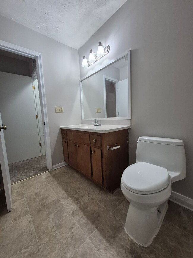 Building Photo - Updated & Move-In Ready 2BR Duplex in the Heart of Lawrenceville!