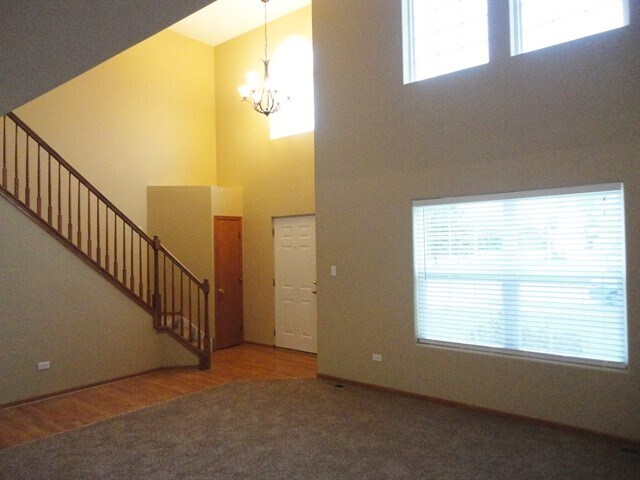Building Photo - 1420 Lasser Dr