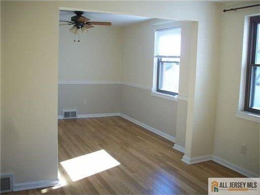 Building Photo - 182 Newman St