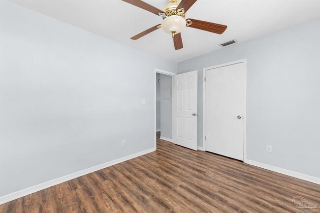 Building Photo - 10150 Guidy Ln