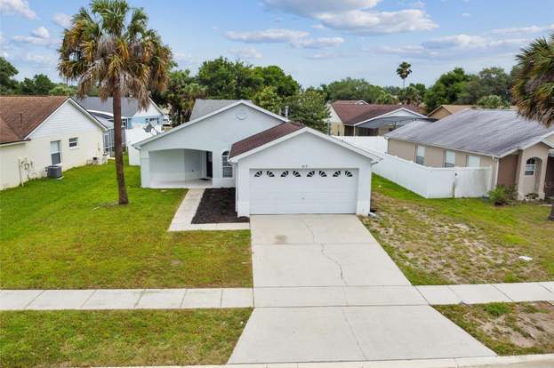 Building Photo - 7819 Turkey Oak Ln