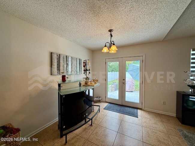 Building Photo - 7541 Allspice Cir N