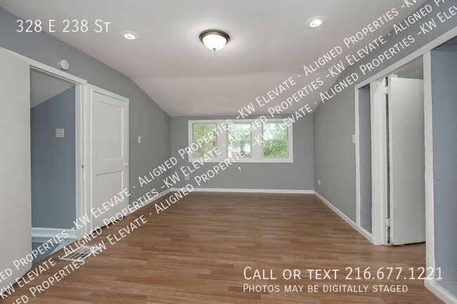 Building Photo - 328 E 238th St