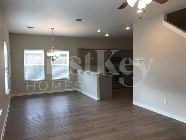 Building Photo - 9948 Rio Doso Drive