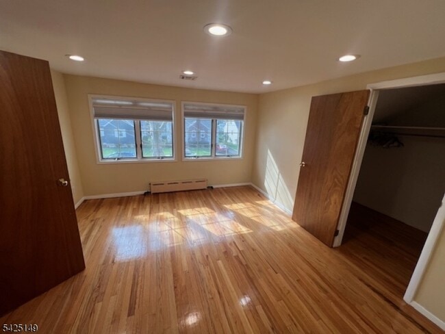 Building Photo - 81 S Maple Ave