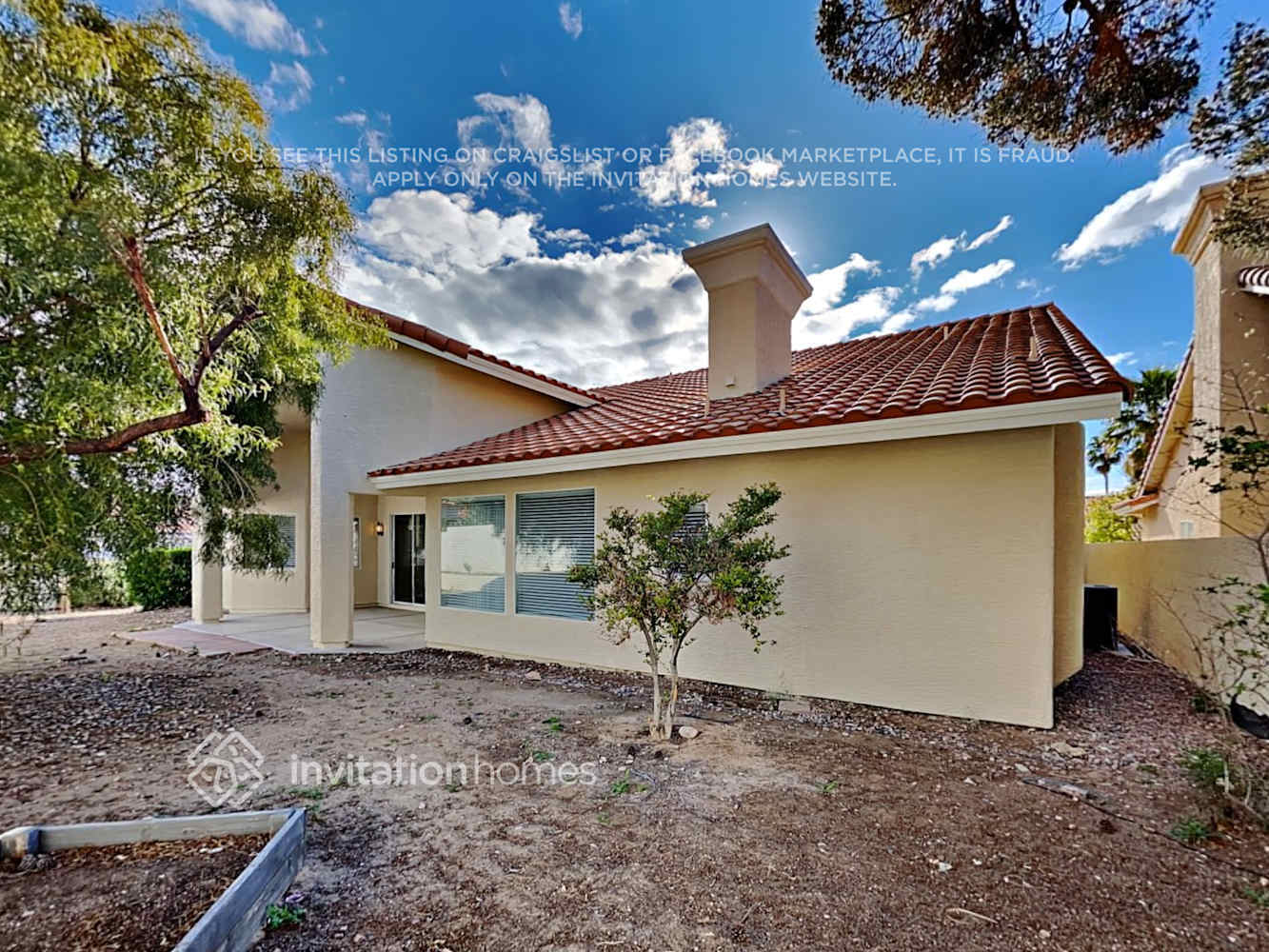 Building Photo - 1445 Castle Crest Dr