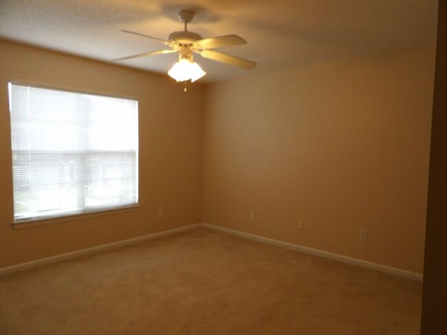Building Photo - Creekside Townhomes, Enterprise, AL