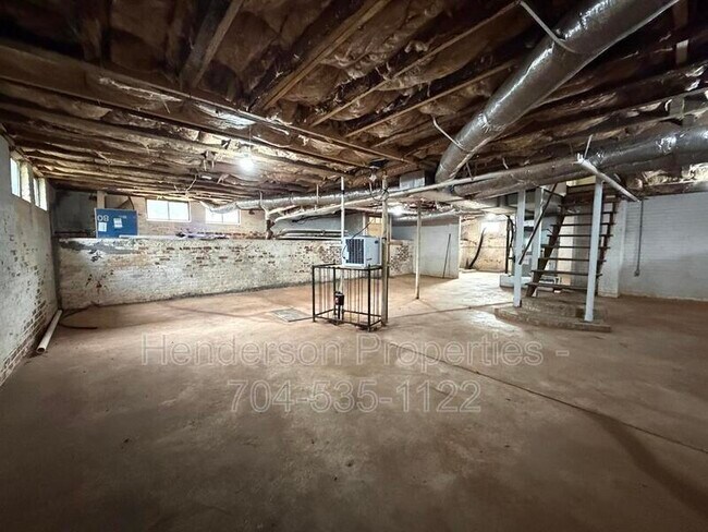 Building Photo - 220 Logan New Amity Rd