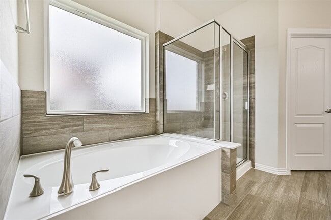 Building Photo - 23213 Zinfandel Dr