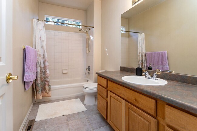 Building Photo - Peaceful University Park Home with Mountain Views!!