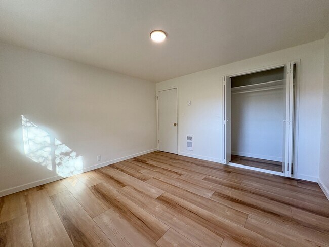 Building Photo - 2835 Pearl St