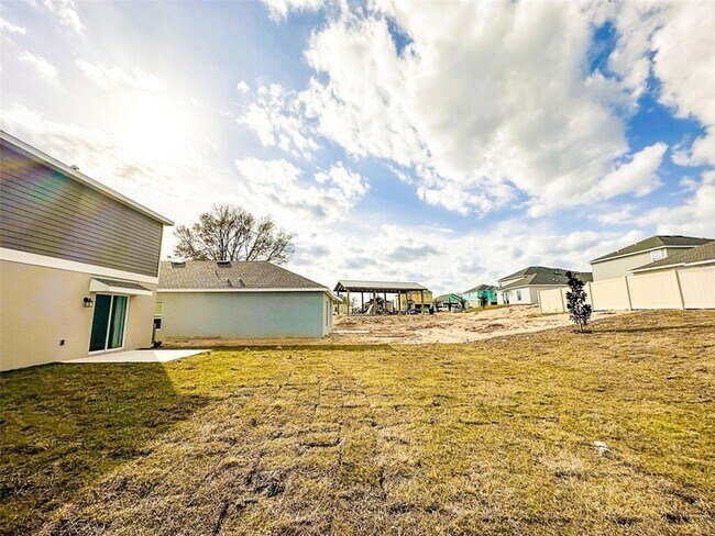 Building Photo - 26159 Feathergrass Cir