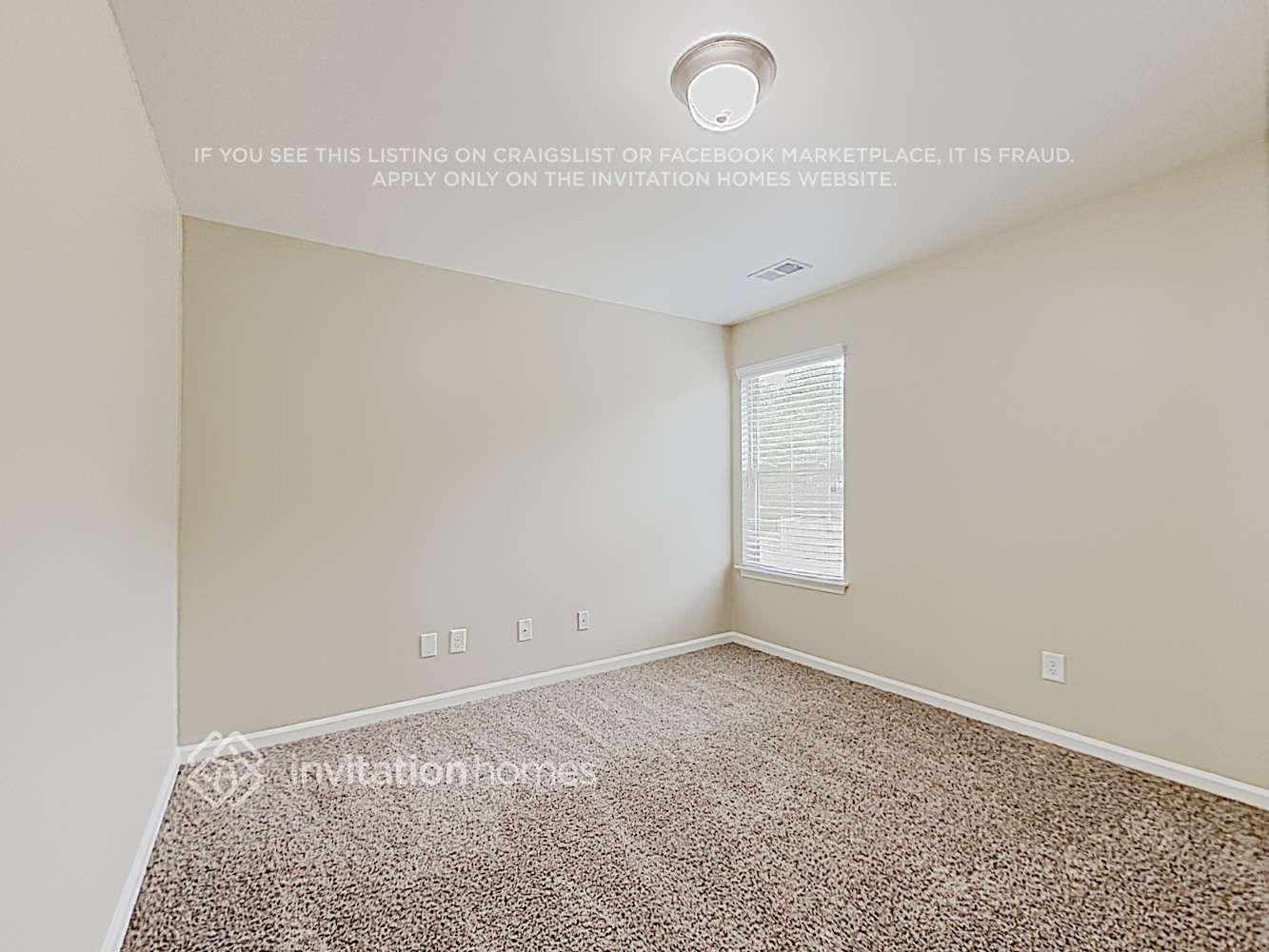 Building Photo - 239 Silver Oak Dr