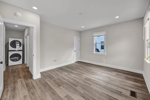 Building Photo - 28 E Water St