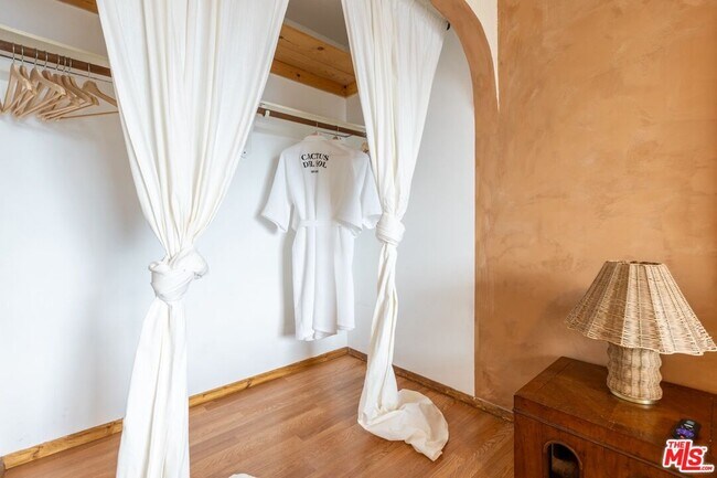 Building Photo - 71658 Cactus Dr