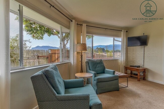 Building Photo - 2 Bedroom Carmel Home with Views of Point Lobos