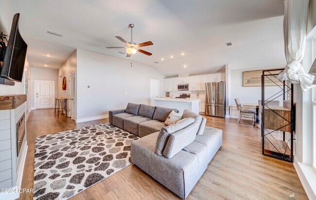 Building Photo - 295 Bayou Bend Ln