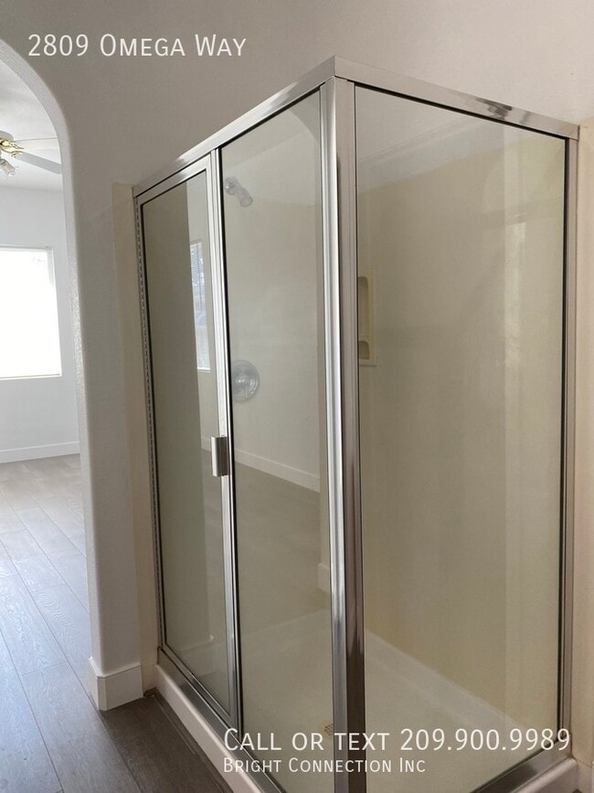 Building Photo - 2809 Omega Way