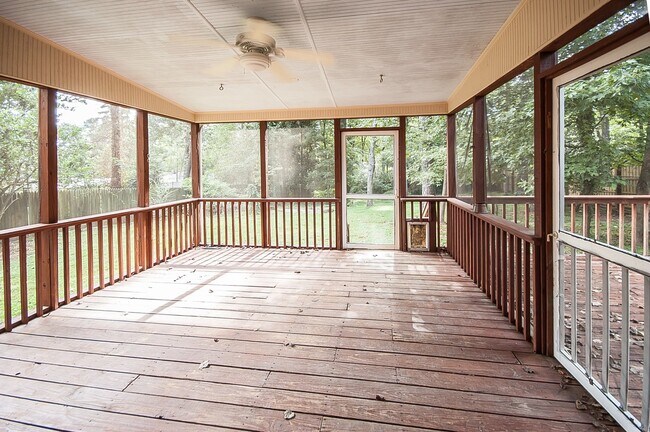 Building Photo - 4682 Sharon Valley Ct