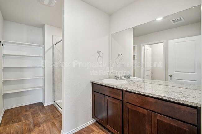 Building Photo - 15419 Puffins