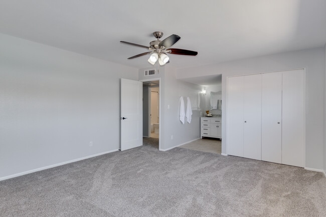 Master bedroom view into on suite bathroom - 6030 N 15th St