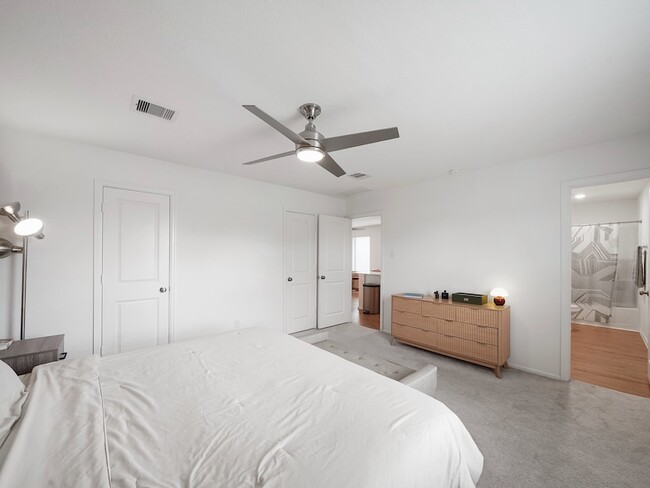 Building Photo - 1238 Millers Pass Dr